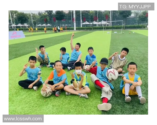 创意无限乐高足球门设计图片展示让孩子们在玩乐中享受足球乐趣 创意无限乐高足球门设计图片展示让孩子们在玩乐中享受足球乐趣